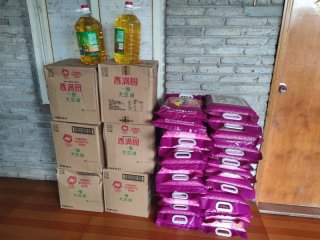 湖北博悅佳實業有限公司“九九重陽、濃濃敬老情”送溫暖活動
